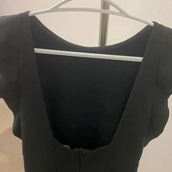 Zara low  back dress - Picture 4 of 7